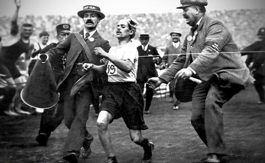 Il dramma di Dorando Pietri – Il primo Tour di Fausto Coppi – Il rientro dell’Apollo 11