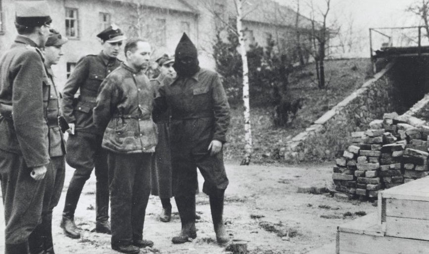 L’esecuzione del comandante di Auschwitz