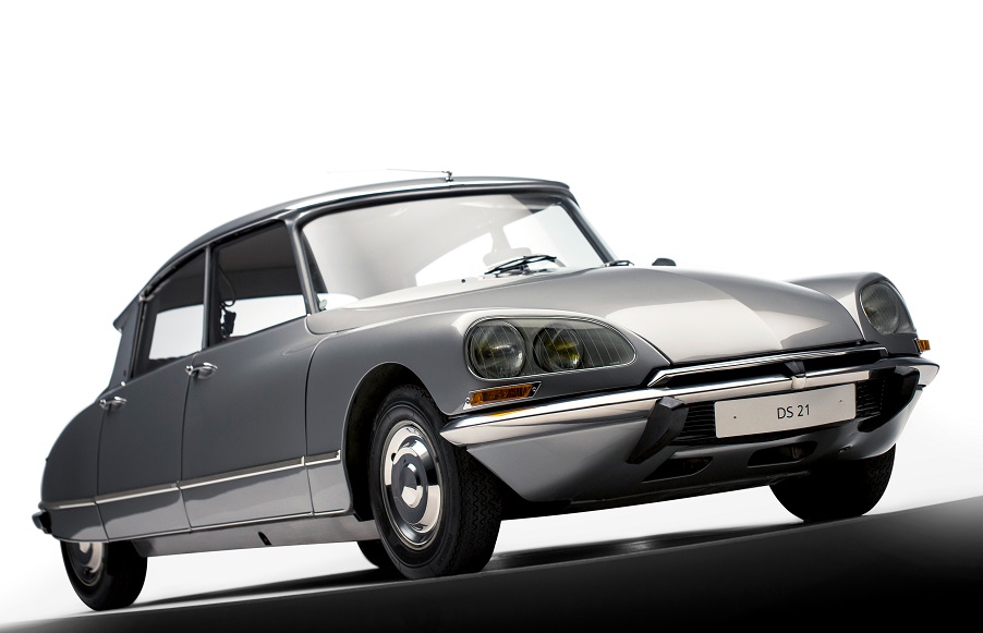 Design italiano: lo “Squalo” della Citroën – L’antica Accademia dell’Arcadia – 007, l’inizio del mito