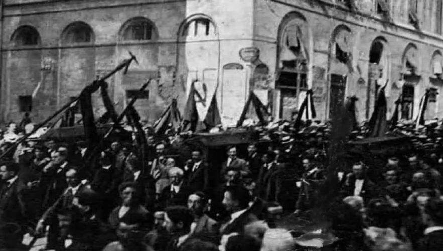 1914, l’Italia sull’orlo della rivoluzione – L’ultimo comizio di Berlinguer – L’eliminazione di al-Zarqawi