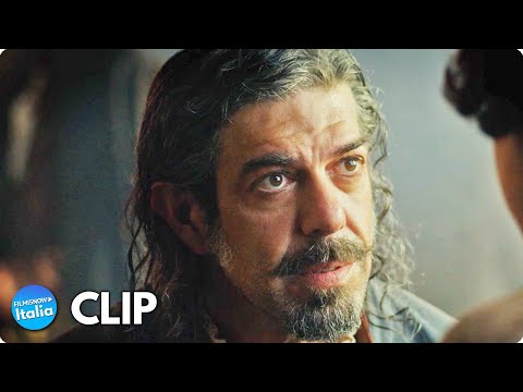 TUTTI PER 1 – 1 PER TUTTI (2020) NUOVA Clip del film con Pierfrancesco Favino