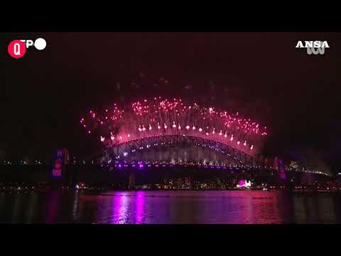 Capodanno 2021: Sydney festeggia il nuovo anno con le restrizioni anti-Covid