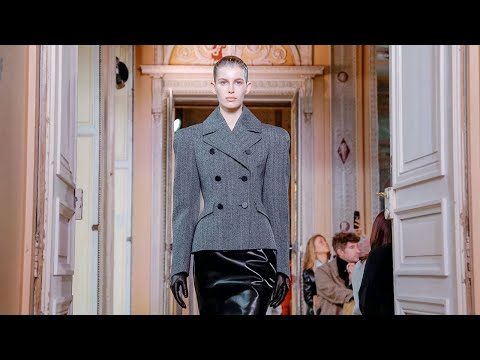 Olivier Theyskens | Fall Winter 2019/2020 | Full Show