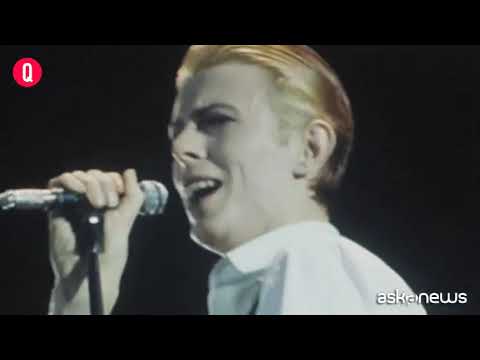 Esperimenti intorno al trattato: Ricuperati riscrive David Bowie