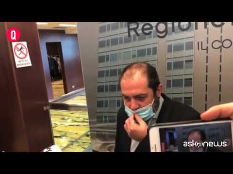 Regione Lombardia, Usuelli chiede i dati in ginocchio: espulso
