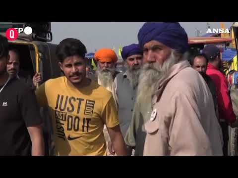 India, continuano le proteste dei contadini a Nuova Delhi