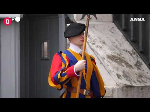Papa: “Il vaccino e’ un’opzione etica, io lo faro'”