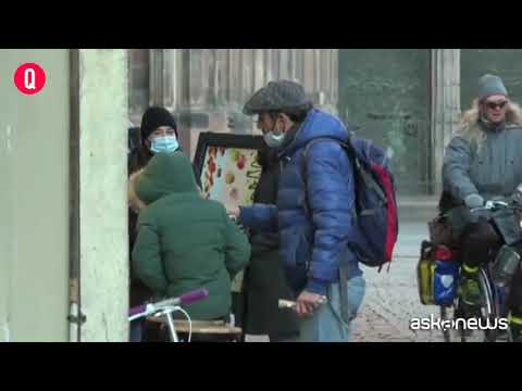 Nel Regno Unito centri per vaccinazioni di massa contro il Covid