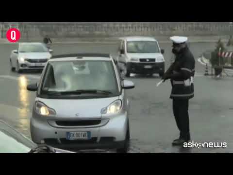 Ancora stop agli spostamenti, Conte ha firmato il nuovo Dpcm