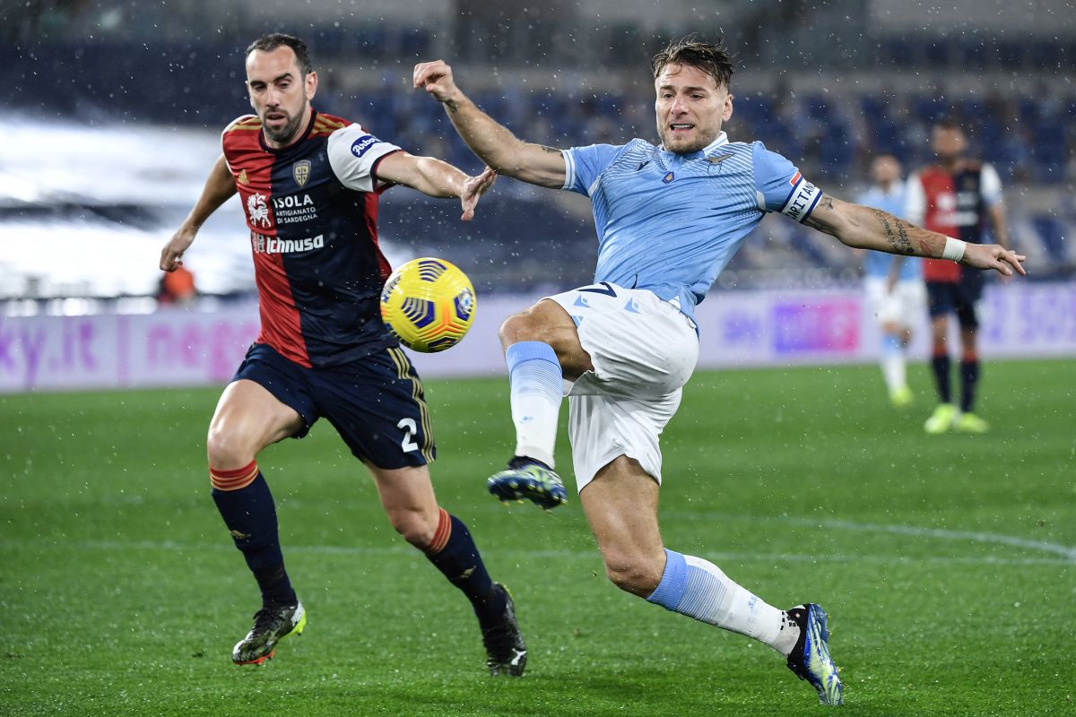 La Lazio batte il Cagliari, Roma agganciata al 4° posto