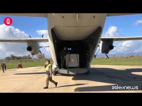 Difesa, consegnate oltre 430mila dosi di vaccini Az e Moderna