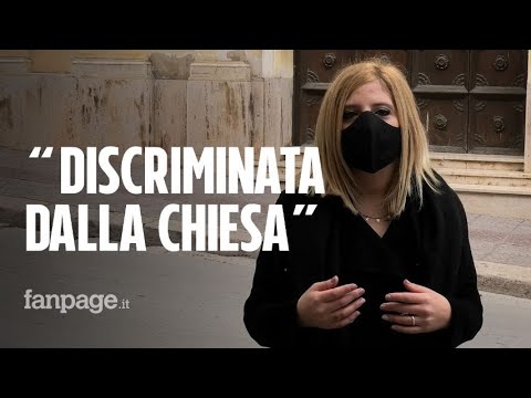 Luisa è una celebrante laica, niente lettera di addio al funerale del nonno: “Discriminata dalla chi