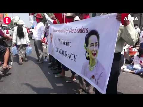 Myanmar, migliaia di proteste a Mandalay: chiesta giustizia per le persone uccise