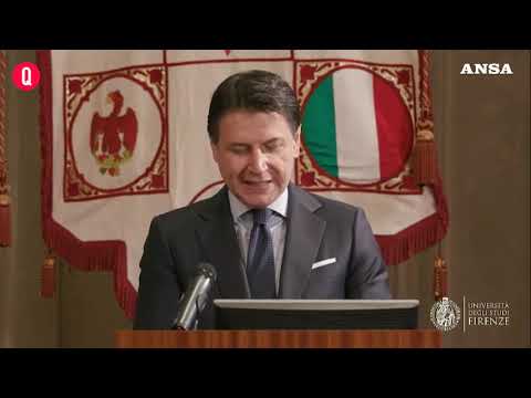 Conte torna in cattedra a Firenze: “Dedico questa lezione agli studenti”