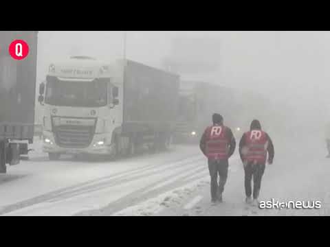 Frejus bloccato, in scena la protesta degli impianti sciistici