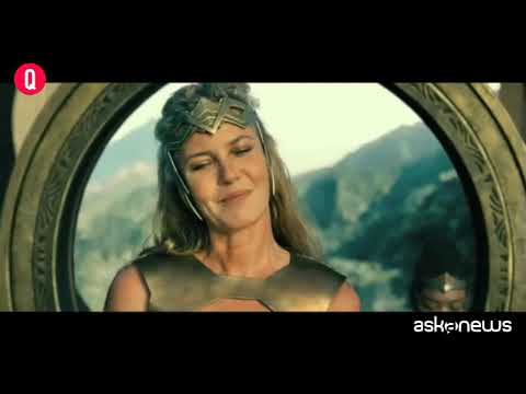 “Wonder Woman 1984”, dal 12 febbraio la supereroina in streaming