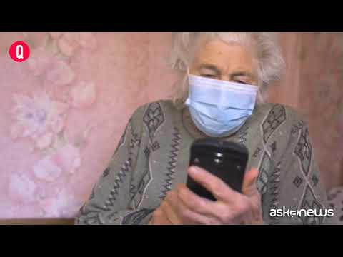 Vaccino over 80, nel Lazio sito in apnea: ore di fila virtuale