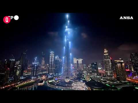 Dubai, celebrazione per l’arrivo della sonda Hope nell’orbita di Marte