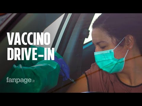 Milano, al via i vaccini in auto nel “drive through” dell’Esercito, Guerini: “Oltre 2000 al giorno”