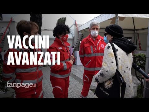 Roma, ripartono le vaccinazioni con Astrazeneca e c’è chi chiede se ci sono dosi avanzate