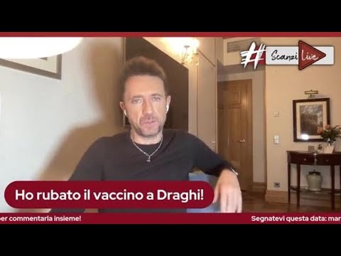 Scanzi: «Mi sono vaccinato con AstraZeneca e lo rifarei. La polemica è vomitevole»