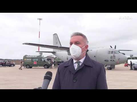 I 98 anni dell’Aeronautica, Mattarella: “Preziosissima anche contro il Covid”