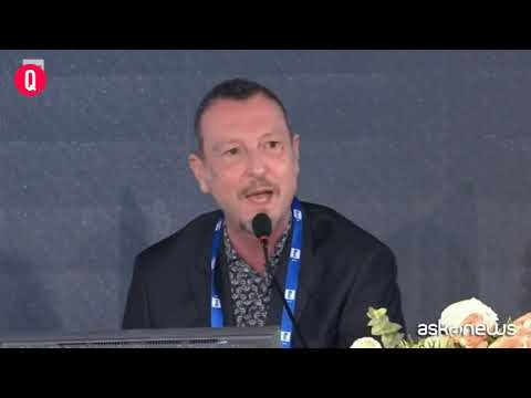 Sanremo, Amadeus: il Paese è in guerra, c’è gente che soffre