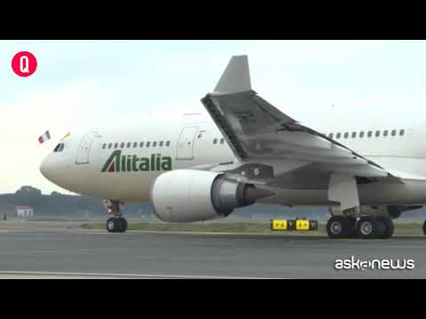 La storica visita del Papa in Iraq: la partenza da Fiumicino