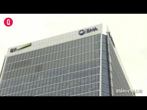 Vaccino Covid, Meloni: l’Italia tratti da sola su Sputnik e altri