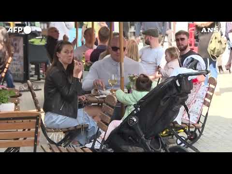 Covid, i cittadini di Londra tornano a vivere un’apparente normalita’