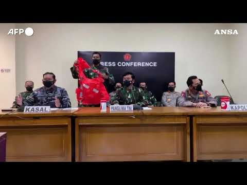 Ritrovato il sottomarino di Bali, e’ spezzato in tre