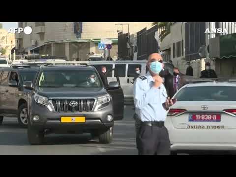 Israele, l’arrivo di Netanyahu in tribunale a Gerusalemme