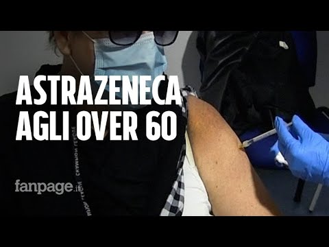 Napoli, AstraZeneca agli over 60: “Fate chiarezza per chi va a vaccinarsi”