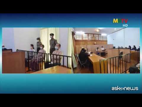 Myanmar, San Suu Kyi in aula, prima foto della leader dal golpe