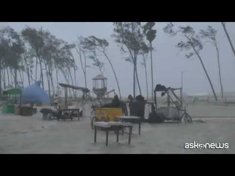 In India arriva il ciclone Yass, 1,2 milioni di persone sfollate