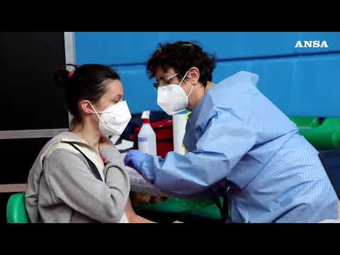 Vaccini: il V-Day di Brescia a Monte Isola