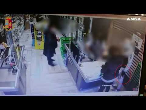 Roma, evade dai domiciliari per fare una rapina