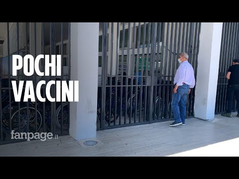 Chiusi hub vaccinali a Napoli, Unità di Crisi: “Solo per questioni organizzative”