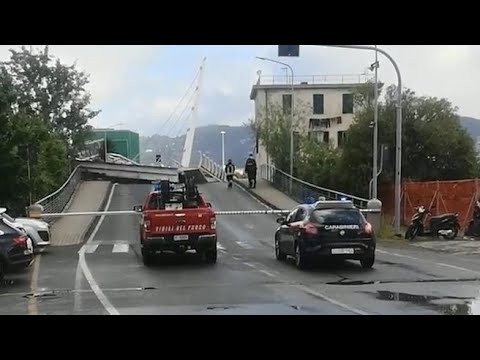 Crollo ponte Pagliari a La Spezia, il video di un automobilista: «È venuto giù, ha ceduto un…