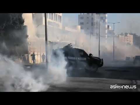 Raid israeliano su Gaza dopo il lancio di palloni incendiari