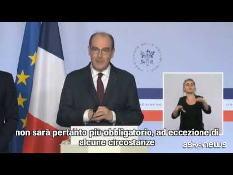 La Francia toglie l’obbligo della mascherina all’aperto