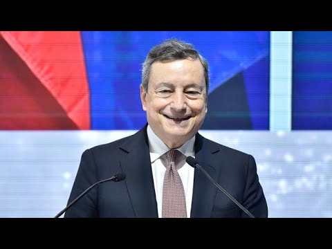 Cercle d’Economia, Draghi: «Grazie a tutti, sto arrossendo»