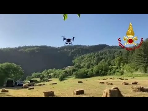 Bambino scomparso, ricerche con il drone nei boschi del Mugello
