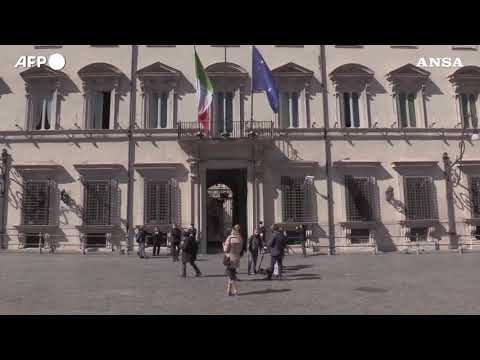 Record di 600mila dosi in 24 ore. Si tratta sulle discoteche