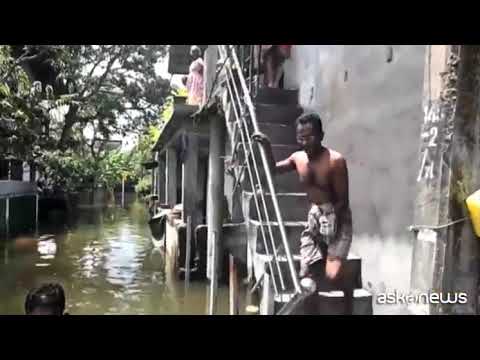 Sri Lanka, inondazioni per le piogge monsoniche: almeno 16 morti