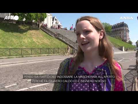 Parigi, primi turisti dopo sei mesi di lockdown