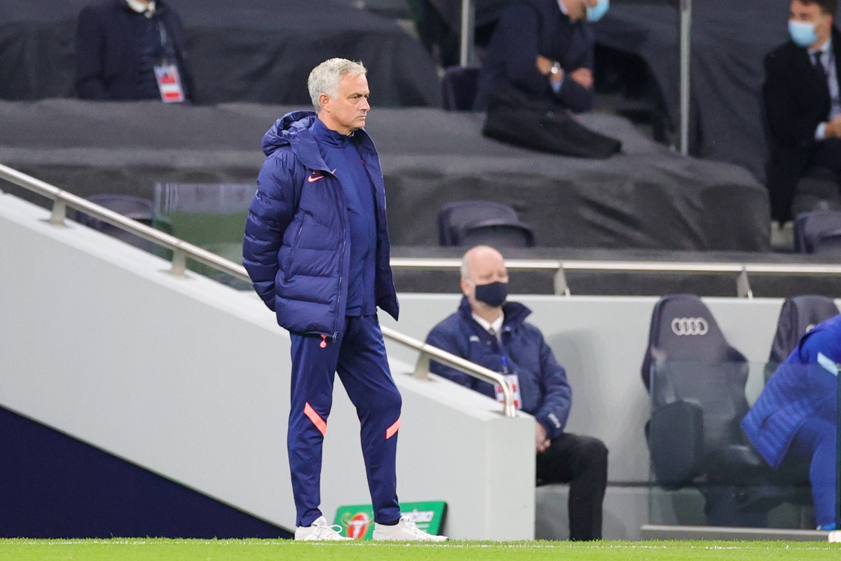 Mourinho sbarca a Roma, tifosi giallorossi in festa