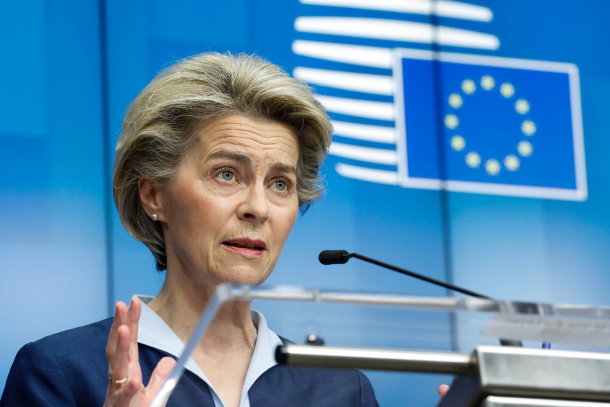 Von der Leyen “Oltre metà degli europei vaccinata con la seconda dose”