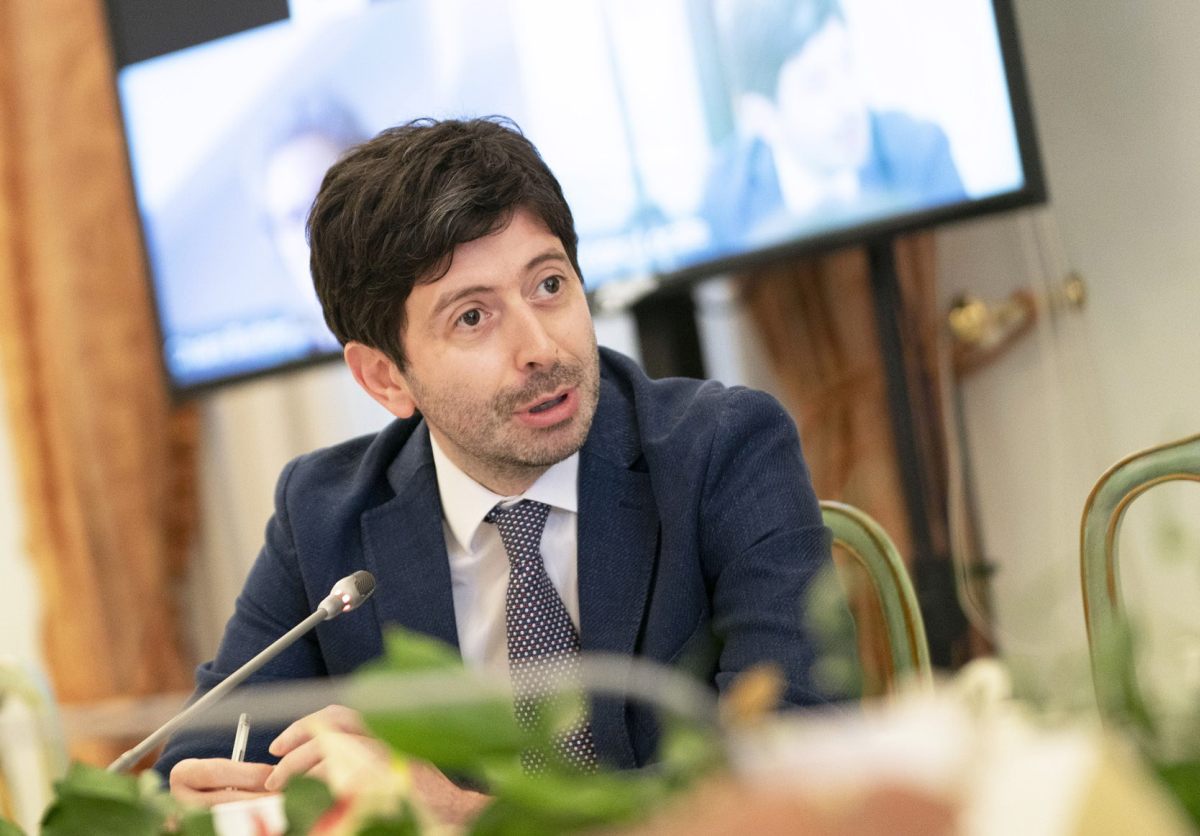 Speranza “Per i colori delle Regioni più peso a tasso ospedalizzazione”