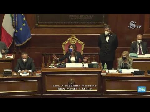 Bagarre al Senato sul ddl Zan, Casellati: «Europei già vinti, non voglio un clima da stadio»